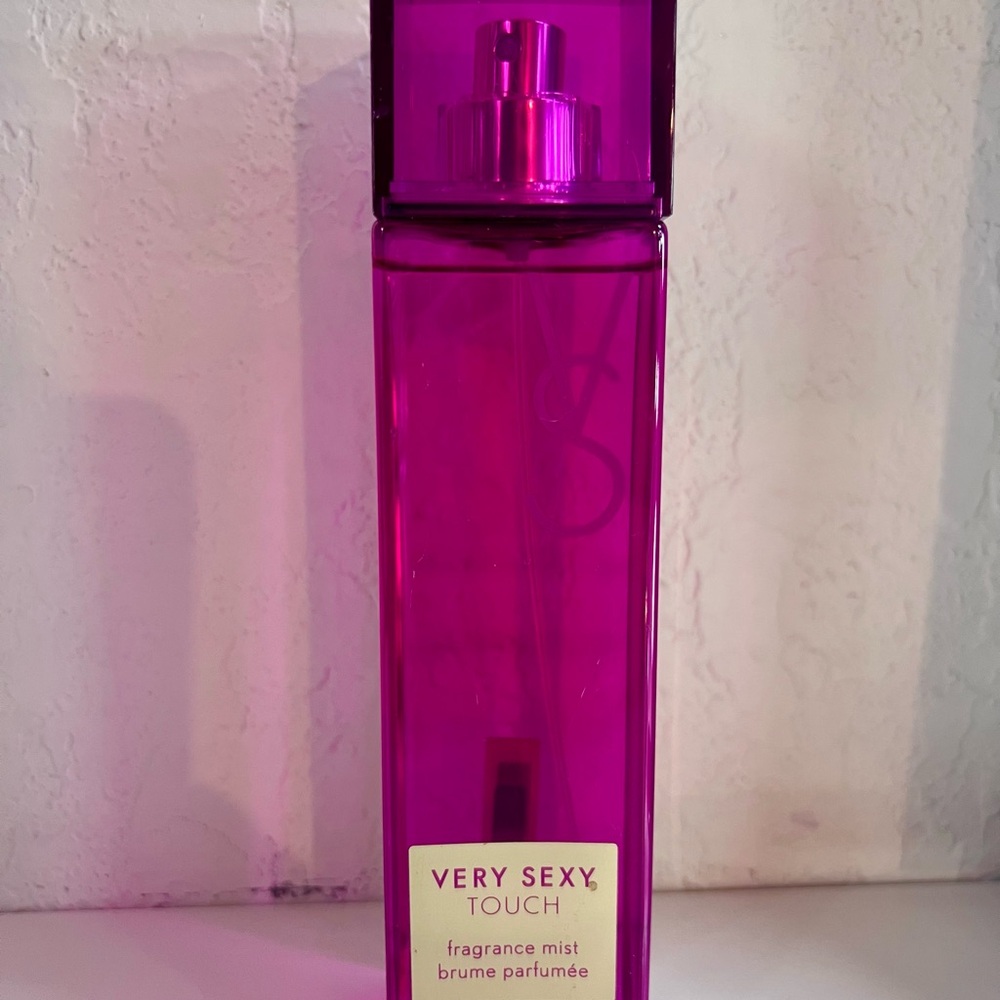 Victoria's Secret Very Sexy Touch Pink Mist 8.4 FL OZ DISCONTINUED